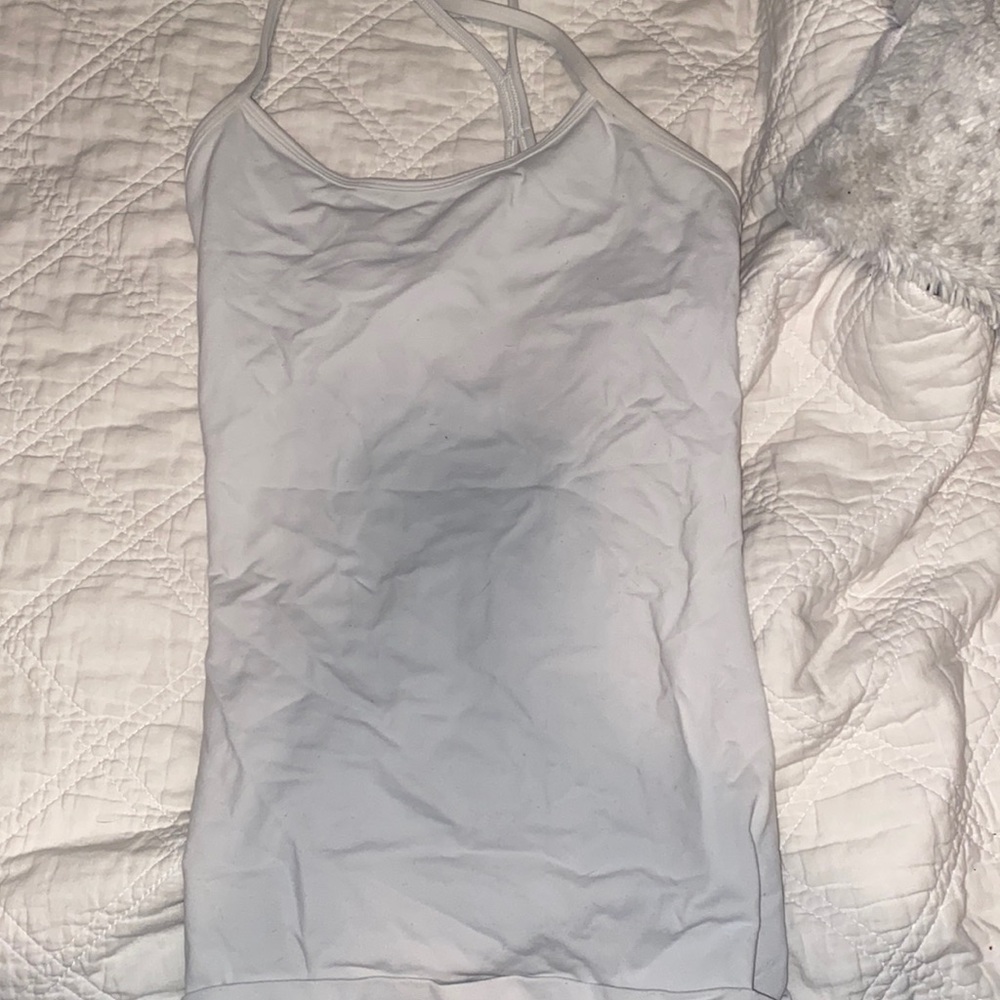 barely worn white lulu tank top!!